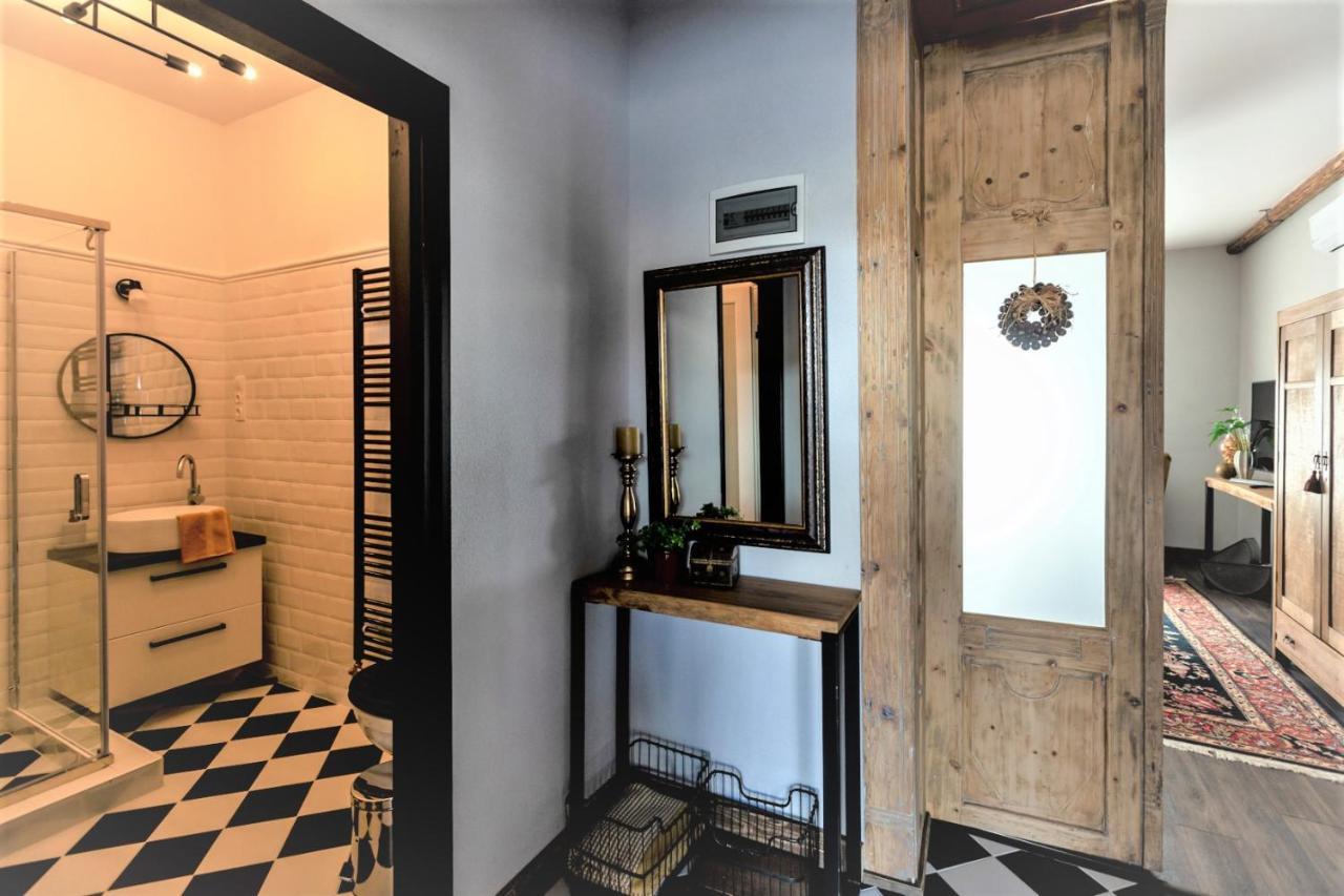 Bab-Lak Apartman Кішварда Екстер'єр фото